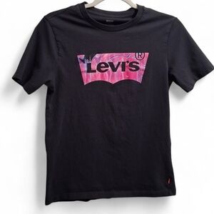 Levi's Black Tee with Pink Logo T Shirt XS